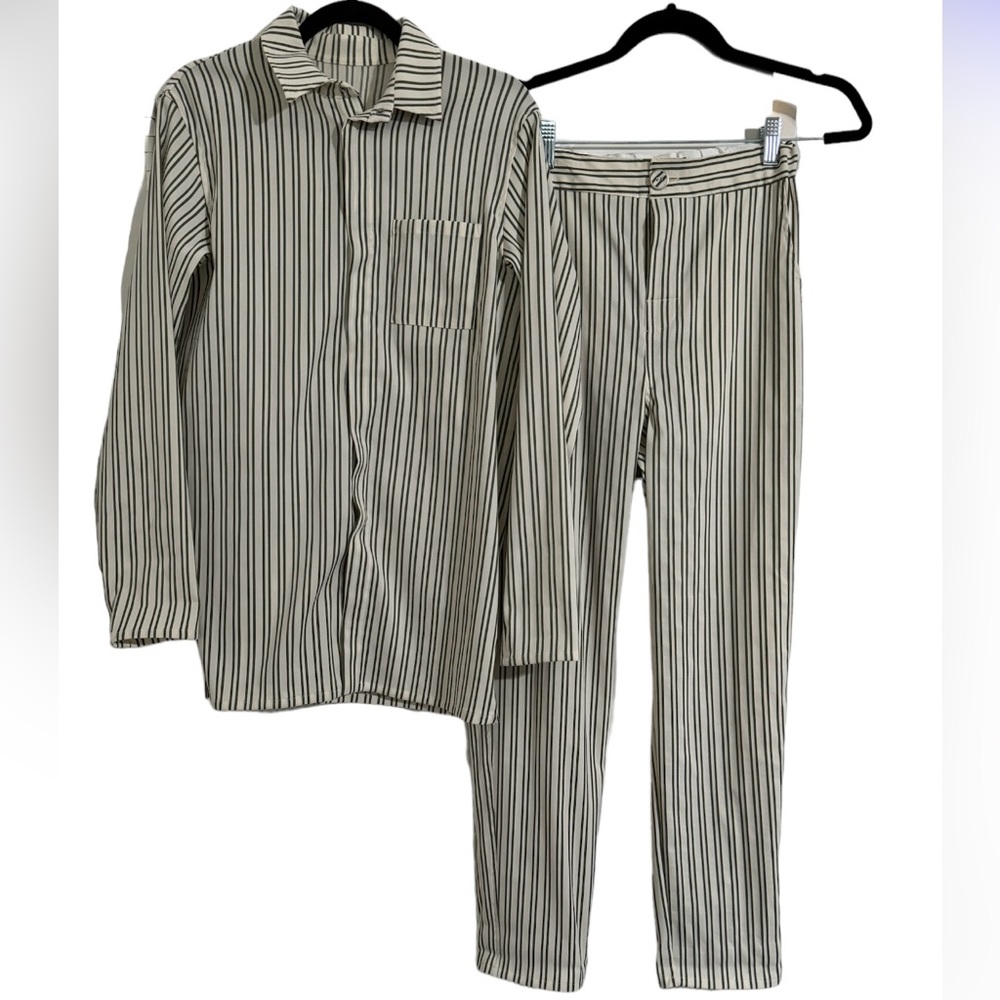 Ushatava Designer Button-Up Collared Top And Pant Striped Set Size XS